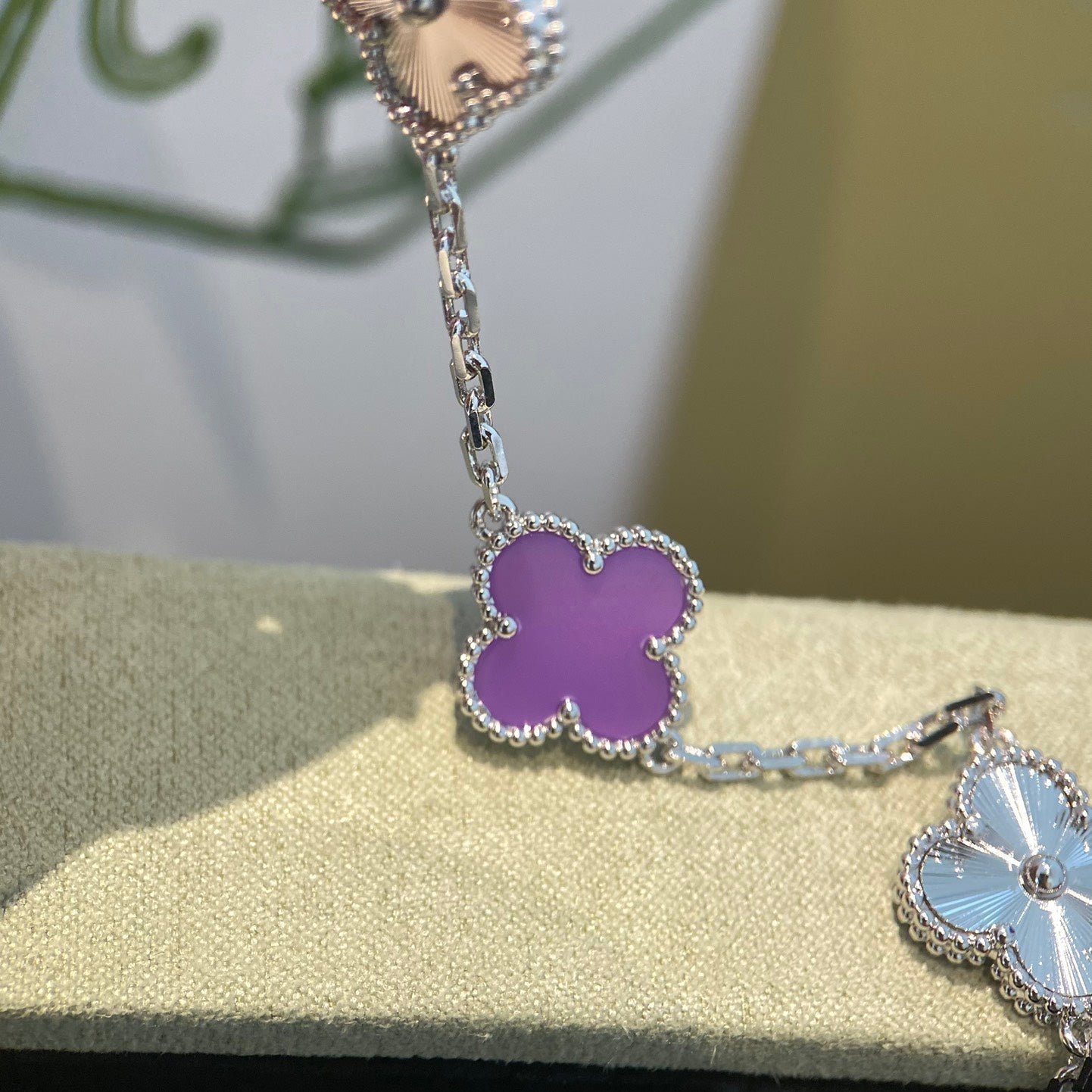 [Glitter Jewelry]CLOVER  5 MOTIFS  PURPLE VIOLET BRACELET SILVER