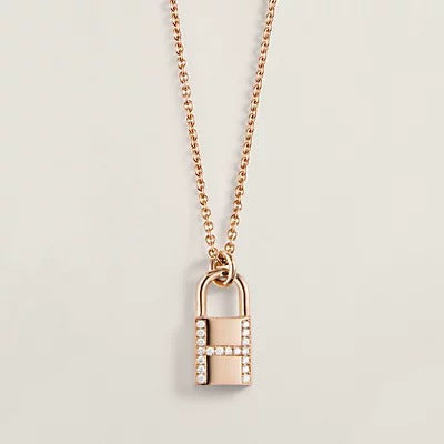 [Glitter Jewelry]HM ADVANCED NICHE LOCK HEAD NECKLACE DIAMONDS