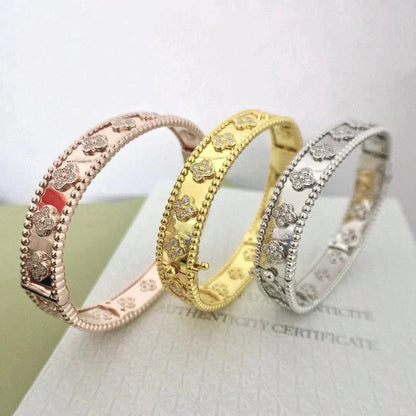[Glitter Jewelry]CLOVER BRACELET 8MM DIAMONDS