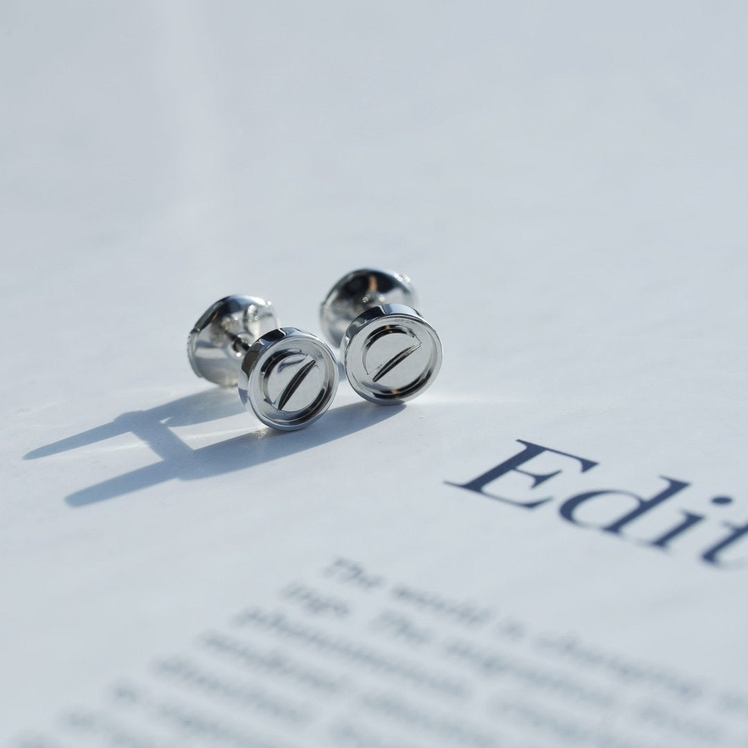 [Glitter Jewelry]LOVE EARRINGS SILVER 10MM