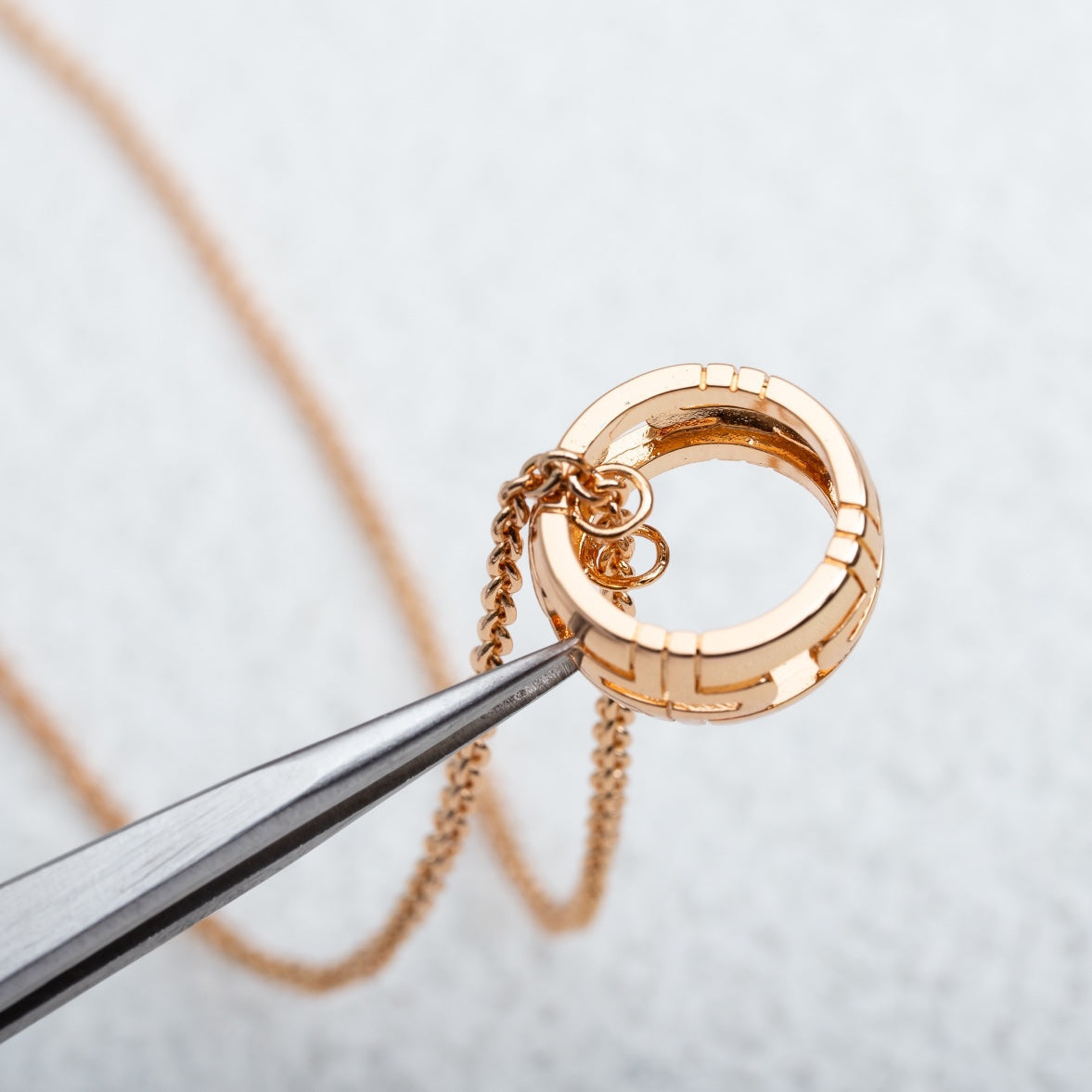 [Glitter Jewelry]PARENTESI NECKLACE PINK GOLD