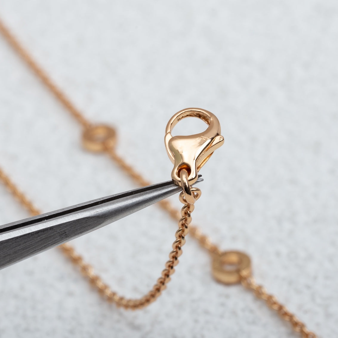 [Glitter Jewelry]PARENTESI NECKLACE PINK GOLD DIAMOND