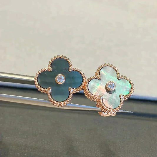 [Glitter Jewelry]CLOVER MEDIUM 1 MOTIFS GRAY MOP  DIAMOND EARRINGS