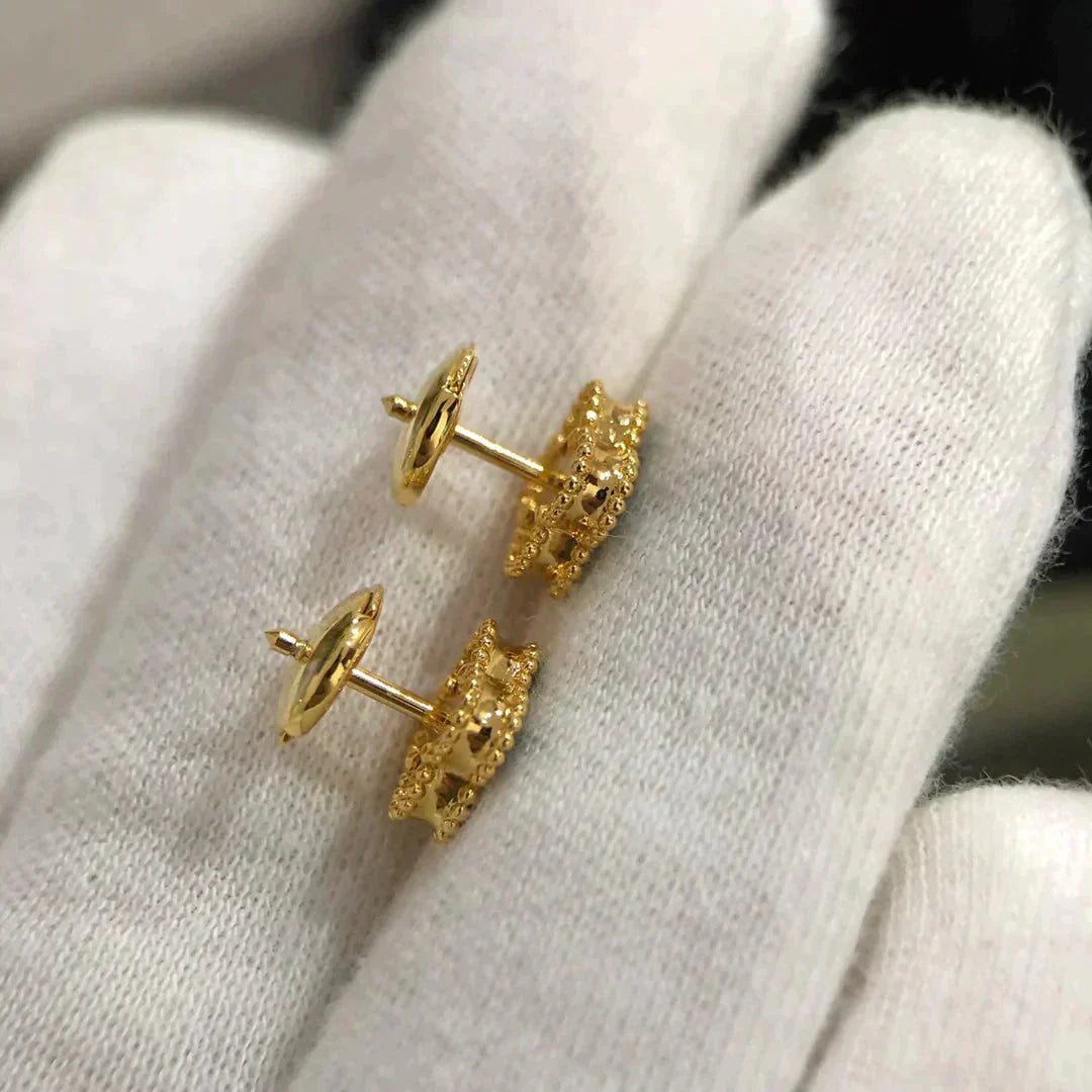 [グリッタージュエリー]クローバー ミニ 9.5mm マラカイト イヤリング