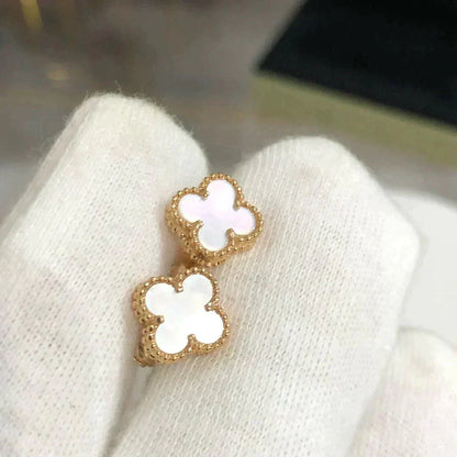 [Glitter Jewelry]CLOVER MINI 9.5MM WHITE MOP EARRINGS
