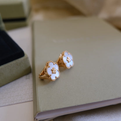 [Glitter Jewelry]LUCKY PINK GOLD WHITE MOP EARRINGS