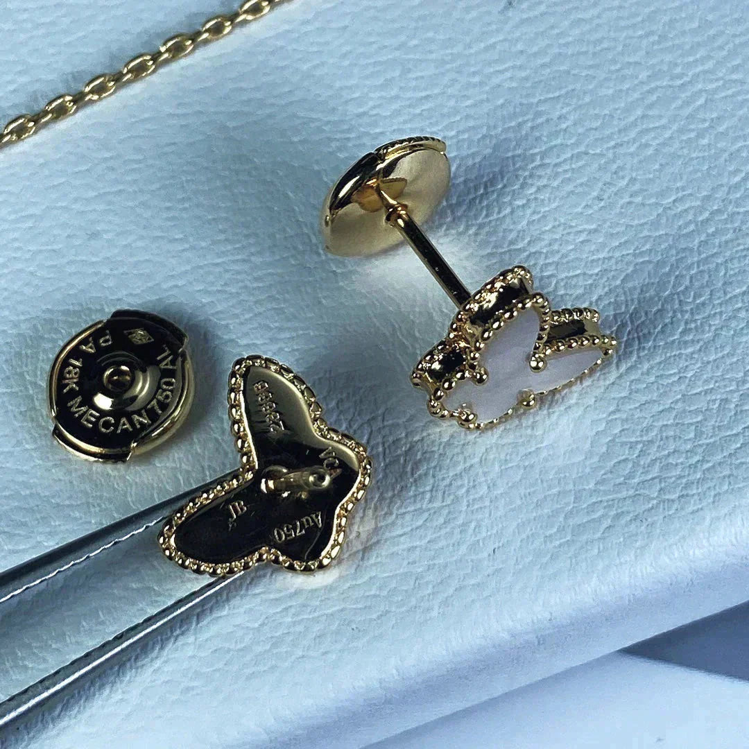[Glitter Jewelry]SWEET BUTTERFLY MOP EARSTUDS