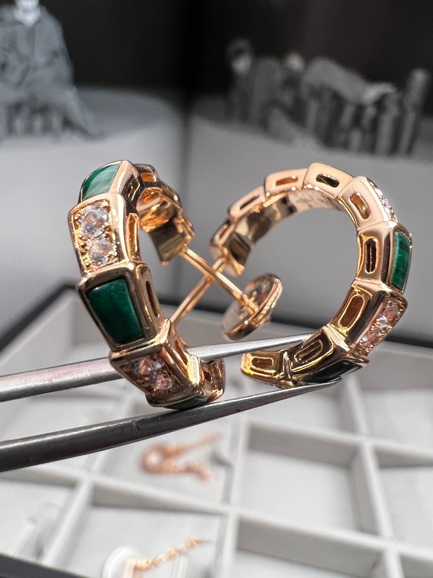 [Glitter Jewelry]SERPENTI MALACHITE PINK GOLD EARRINGS