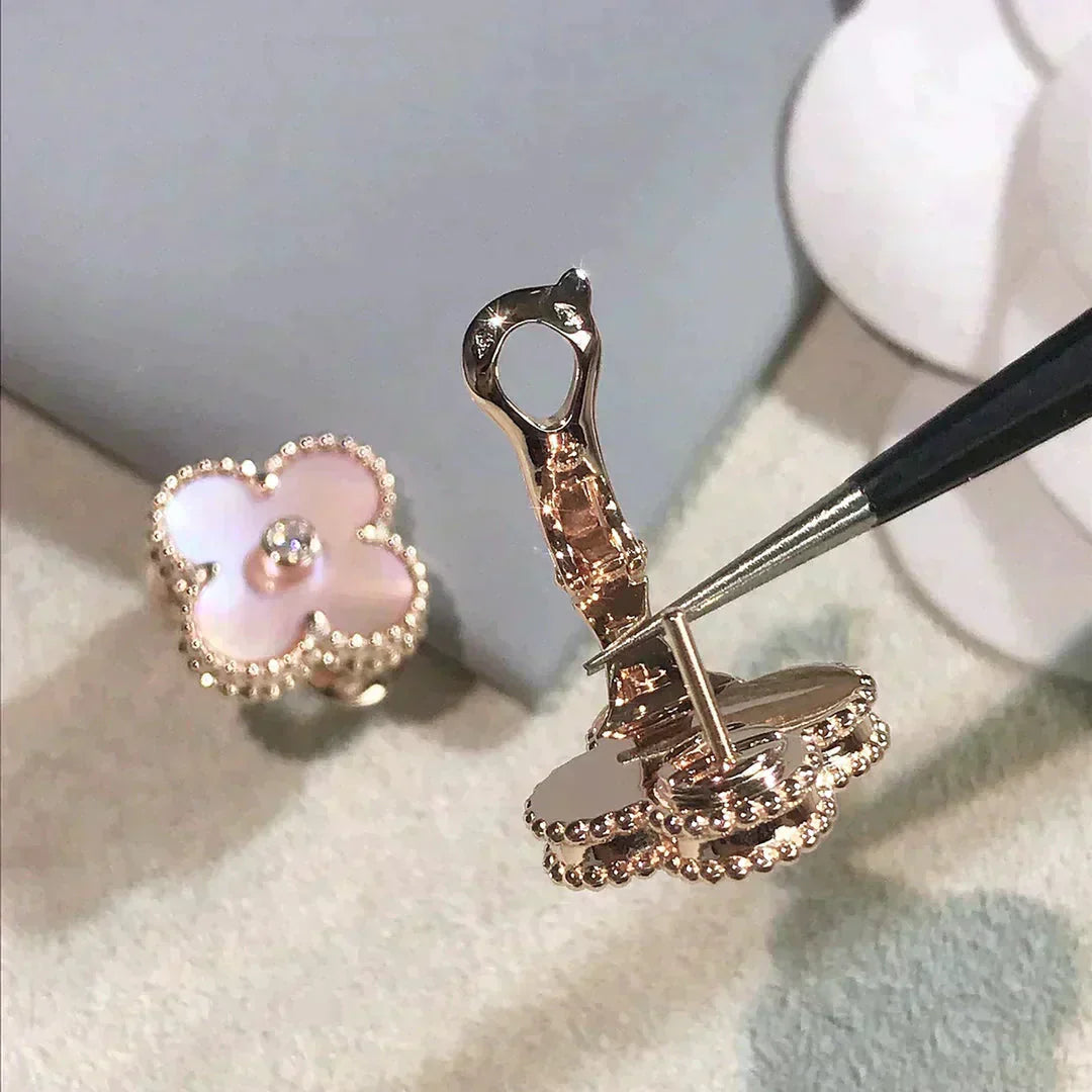 [Glitter Jewelry]CLOVER MEDIUM 1 MOTIFS  PINK MOP DIAMOND EARRINGS