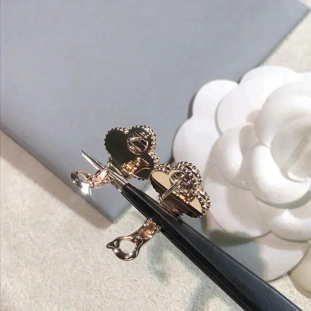 [Glitter Jewelry]CLOVER MEDIUM 1 MOTIFS  PINK MOP DIAMOND EARRINGS