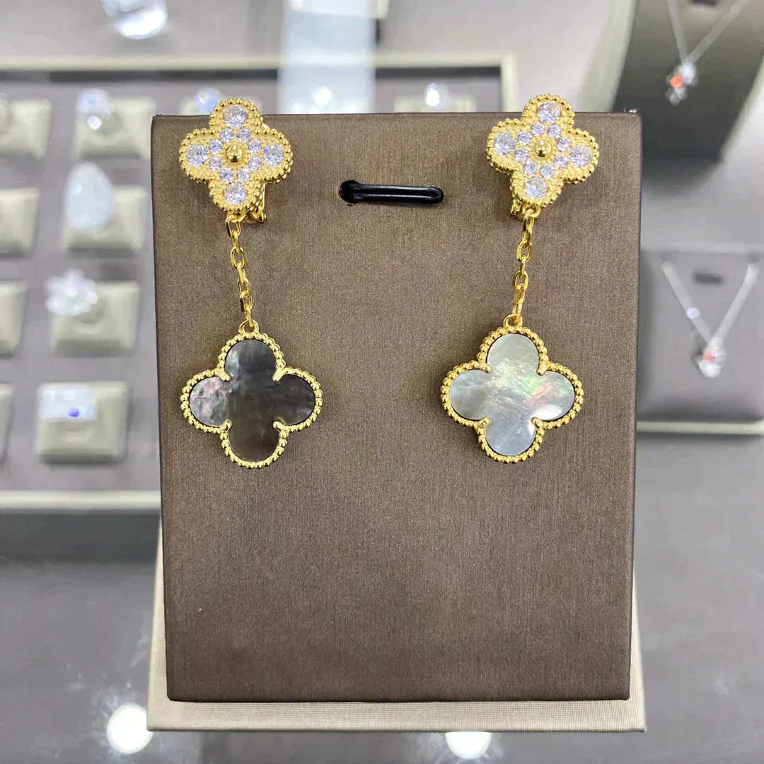 [Glitter Jewelry]CLOVER  2 MOTIFS  DIAMOND  EARRINGS (MULTIPLE CHOICESç´