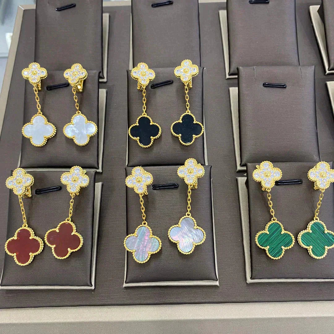 [Glitter Jewelry]CLOVER  2 MOTIFS  DIAMOND  EARRINGS (MULTIPLE CHOICESç´