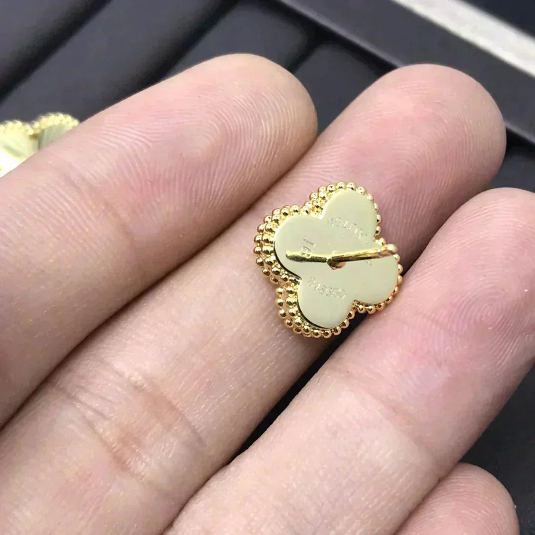 [Glitter Jewelry]CLOVER MINI 9.5MM LASER EARRINGS