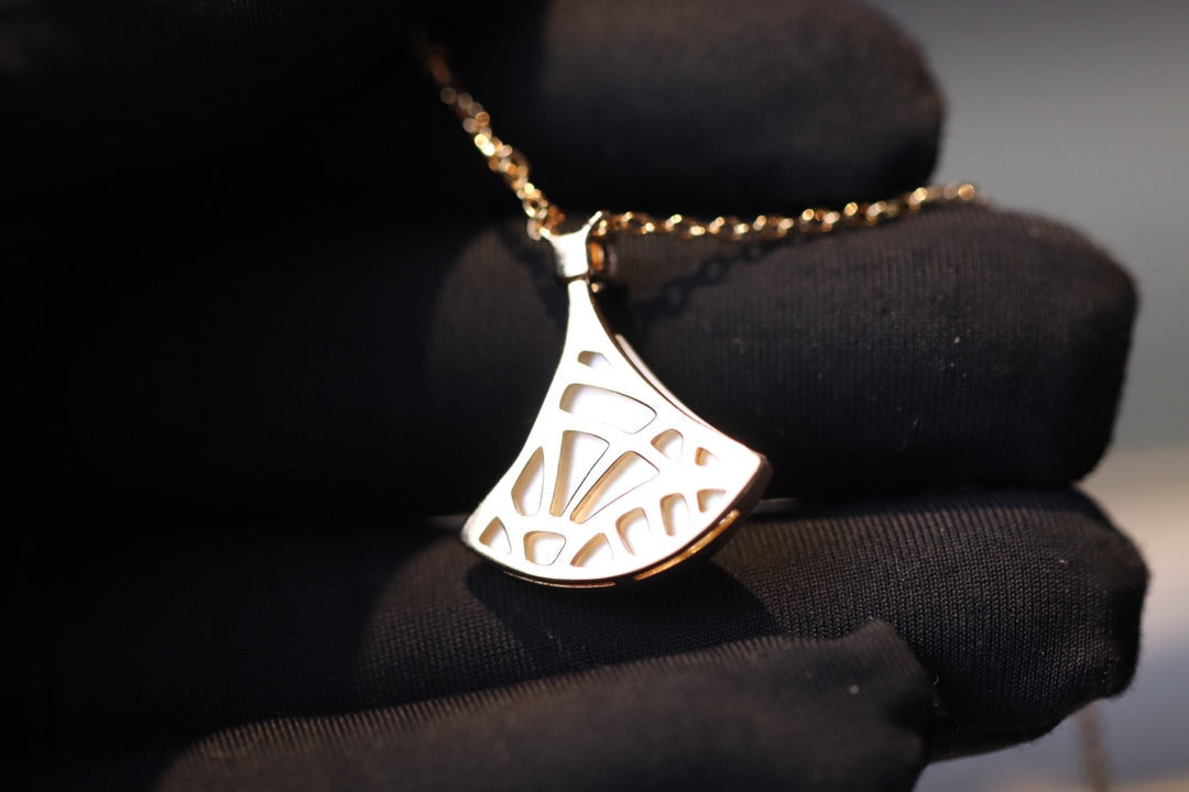 [Glitter Jewelry]DREAM NECKLACE WHITE MOP PINK GOLD 1 DIAMOND