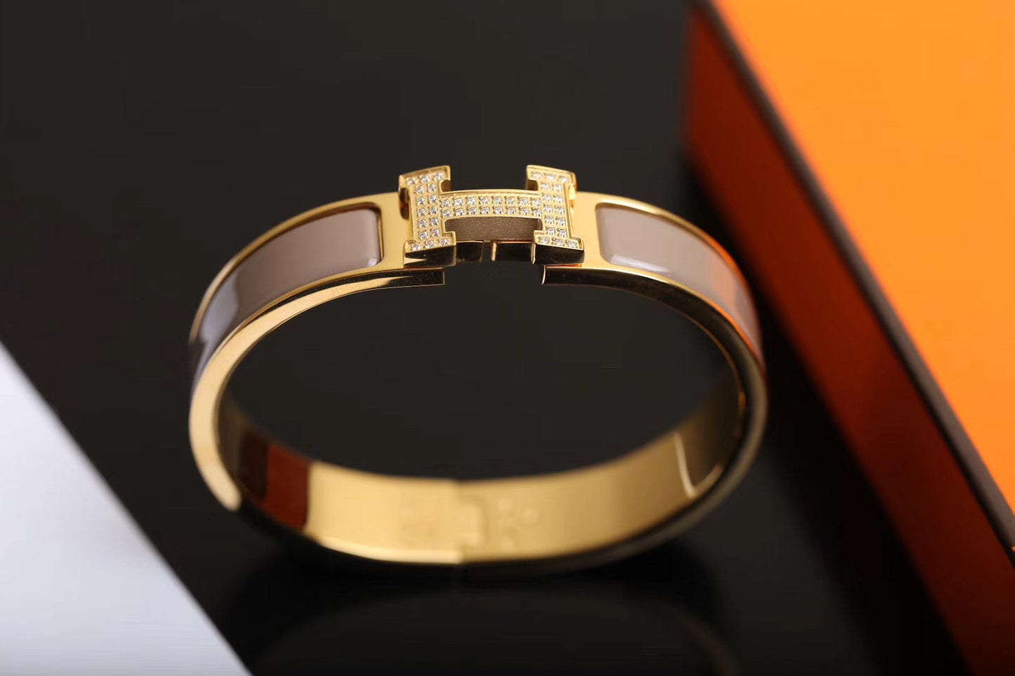 [Glitter Jewelry]H BRACELET GOLD DIAMOND