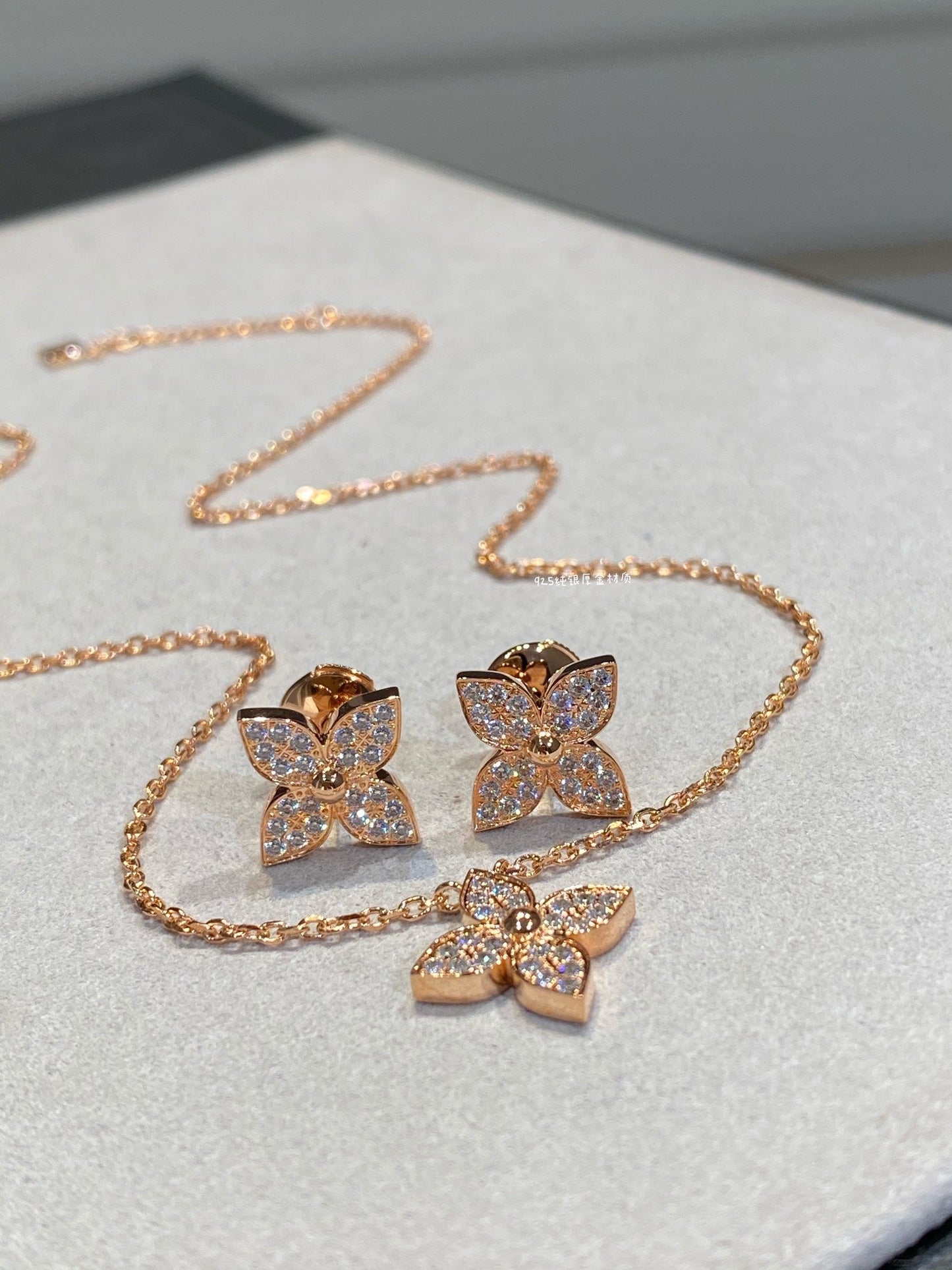 [Glitter Jewelry]STAR DIAMOND NECKALCE
