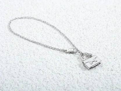 [Glitter Jewelry]AMULETTE PEDANT SILVER NECKLACE