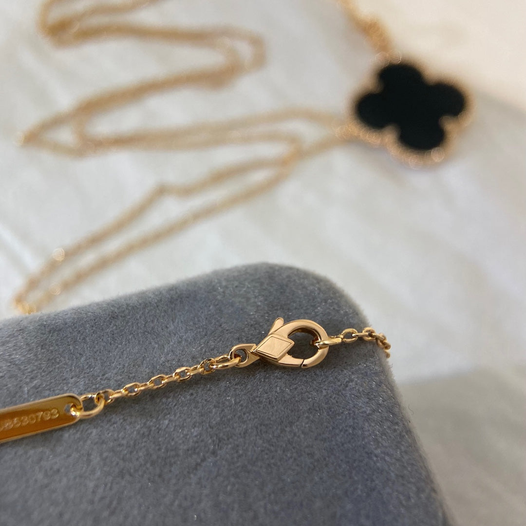 [Glitter Jewelry]CLOVER 25MM NECKLACE GOLD ONYX