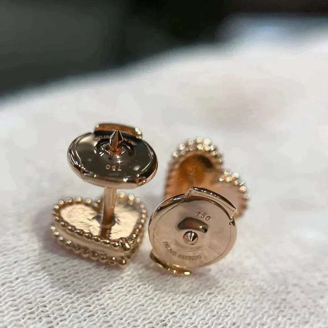 [Glitter Jewelry]HEART CARNELIAN STUD EARRINGS