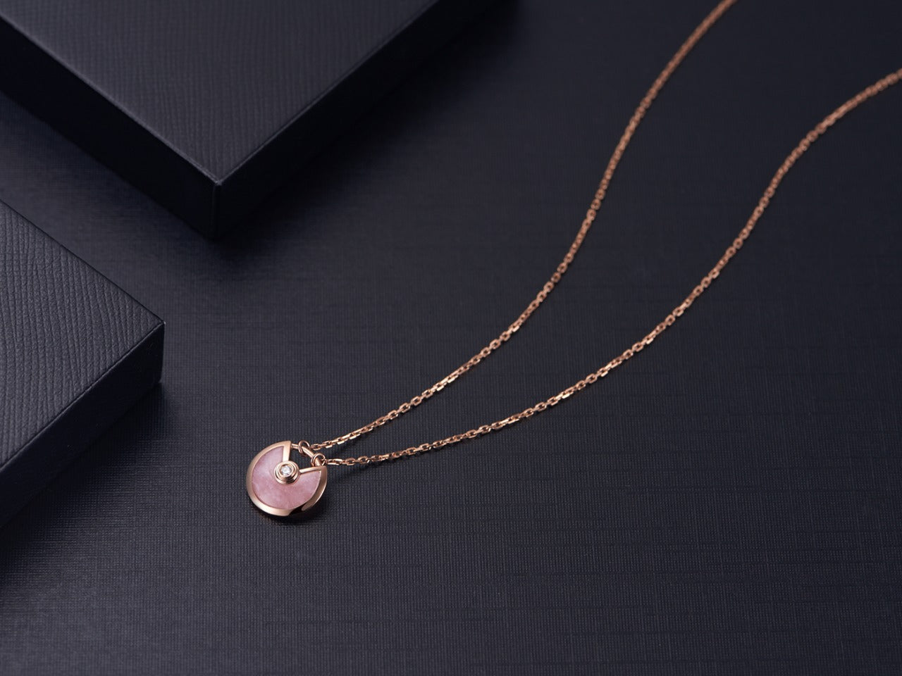 [Glitter Jewelry]AMULETTE ROSE GOLD PINK MOP NECKLACE