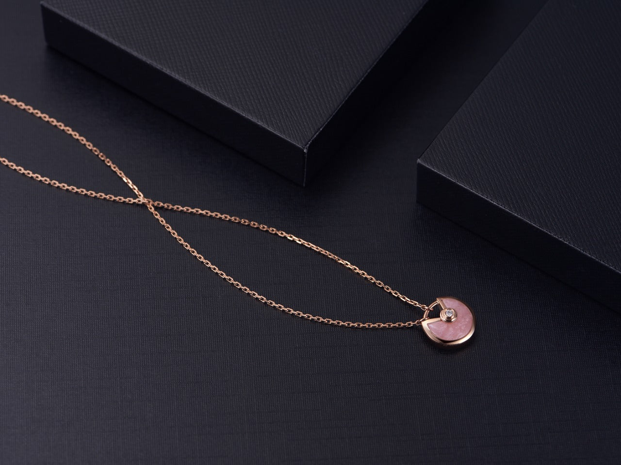 [Glitter Jewelry]AMULETTE ROSE GOLD PINK MOP NECKLACE