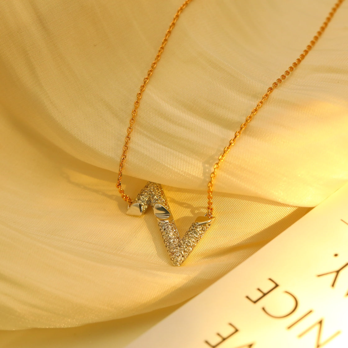[Glitter Jewelry]VOLT SILVER DIAMOND PEDANT NECKLACE