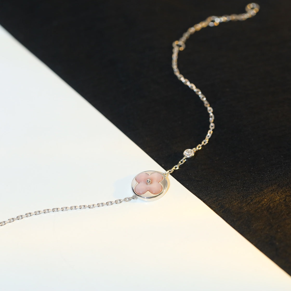 [Glitter Jewelry]SUN MOTIF PINK MOP SILVER BRACELET