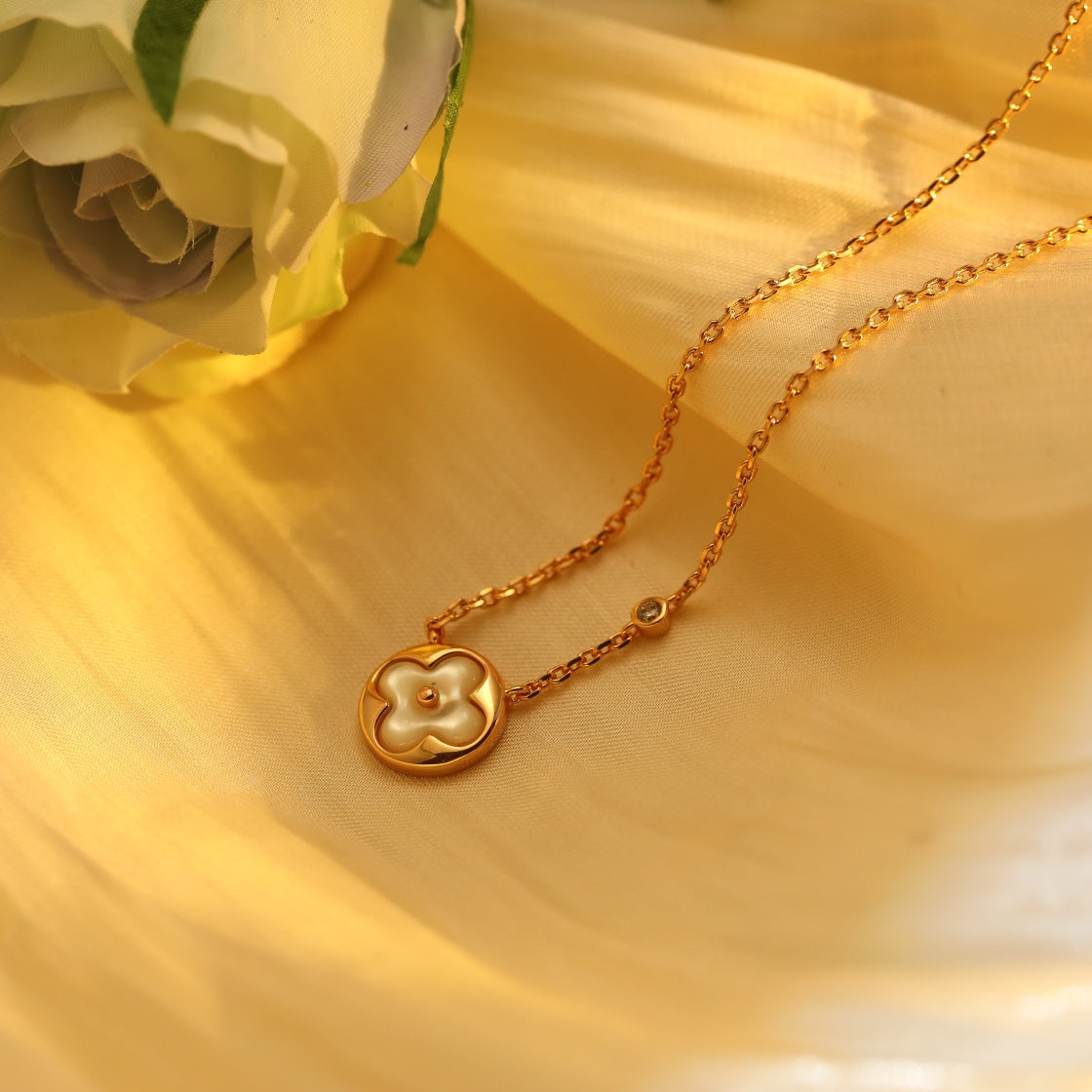 [Glitter Jewelry]SUN PEDANT PINK GOLD 1 DIAMOND NECKLACE