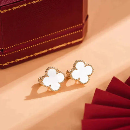 [Glitter Jewelry]CLOVER MEDIUM 1 MOTIFS  WHITE MOP STUD EARRINGS