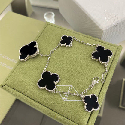 [Glitter Jewelry]CLOVER 5 MOTIFS SIVLER ONYX BRACELET