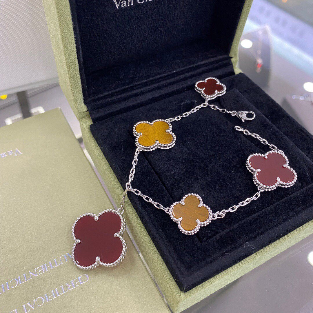[Glitter Jewelry]CLOVER 5 MOTIFS SIVLER CARNELIAN TIGER EYE BRACELET