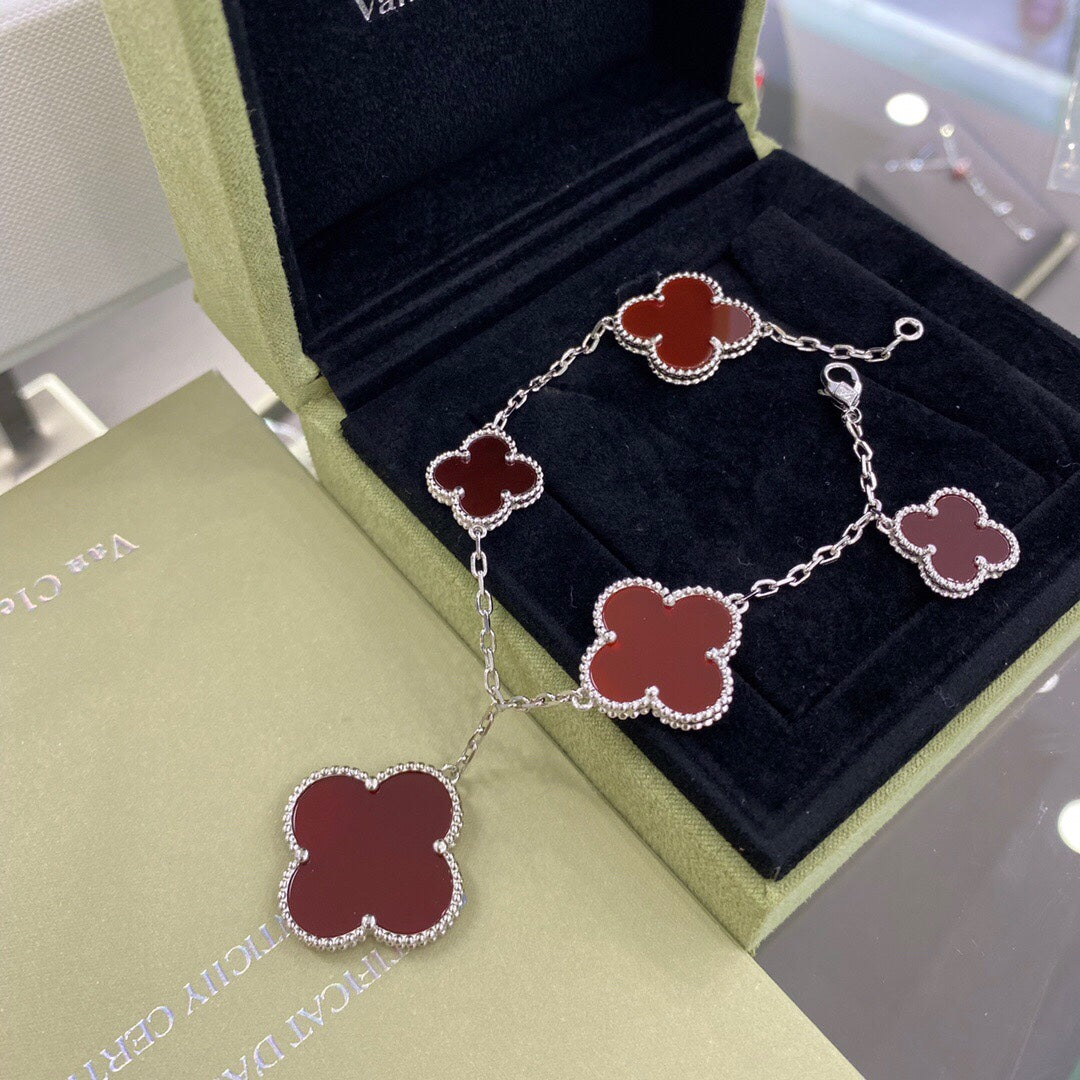 [Glitter Jewelry]CLOVER 5 MOTIFS SIVLER CARNELIAN BRACELET