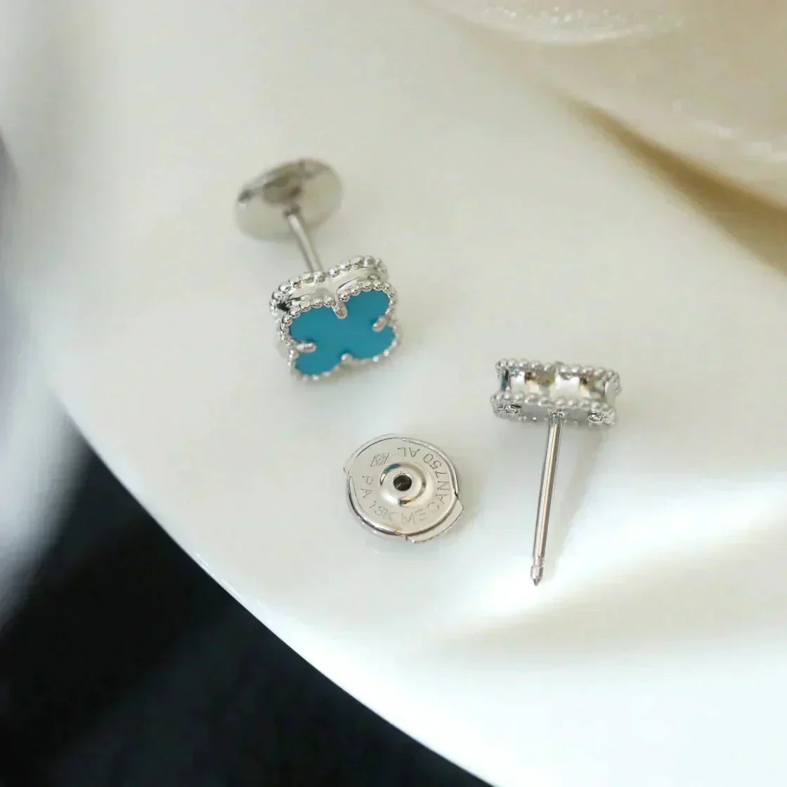 [Glitter Jewelry]CLOVER MINI 9.5MM ONYX STUD EARRINGS SILVER