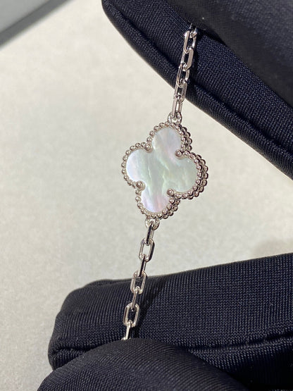[Glitter Jewelry]CLOVER SILVER MOP 5 MOTIF BRACELET