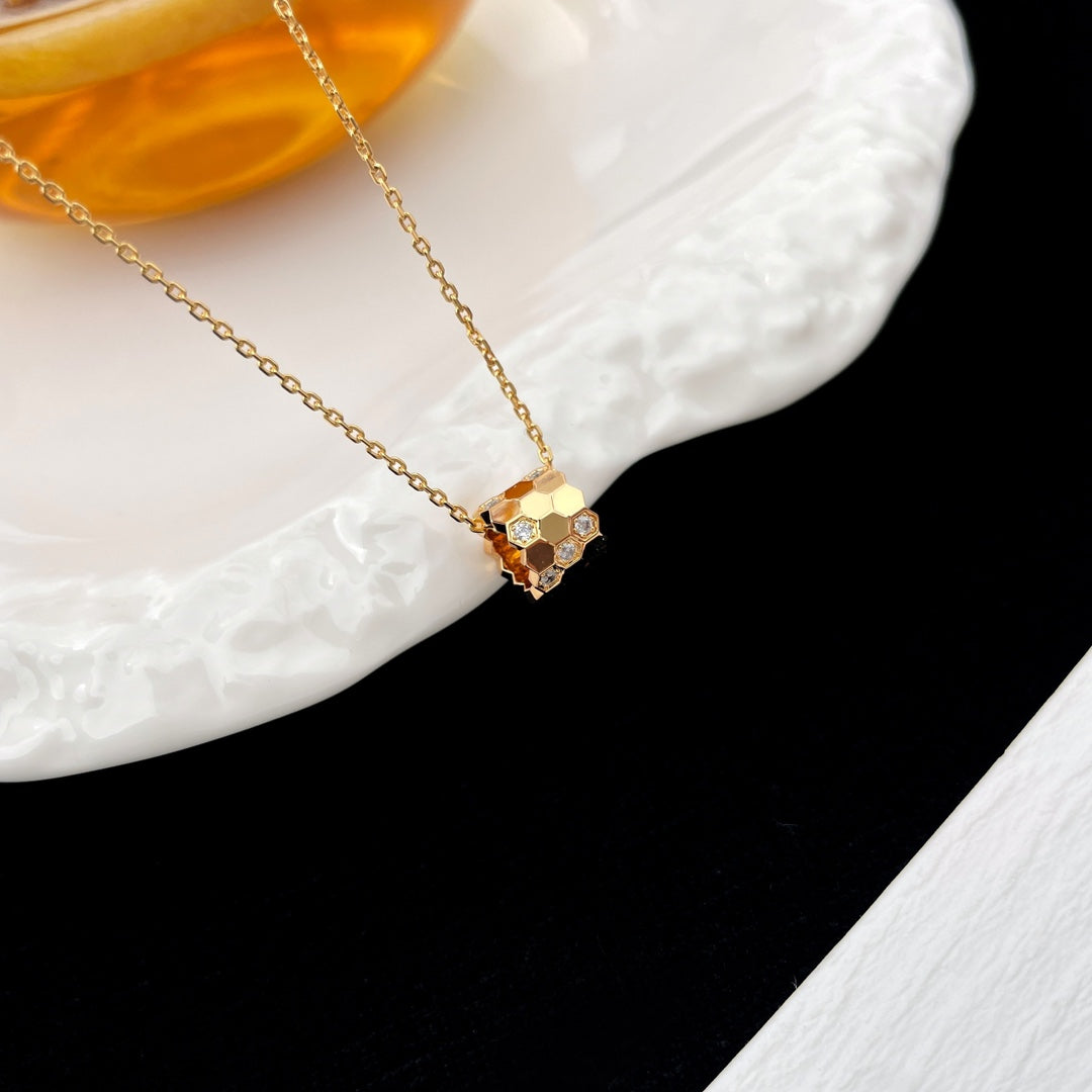 [Glitter Jewelry]BEE MINI PEDANT DIAMOND NECKLACE