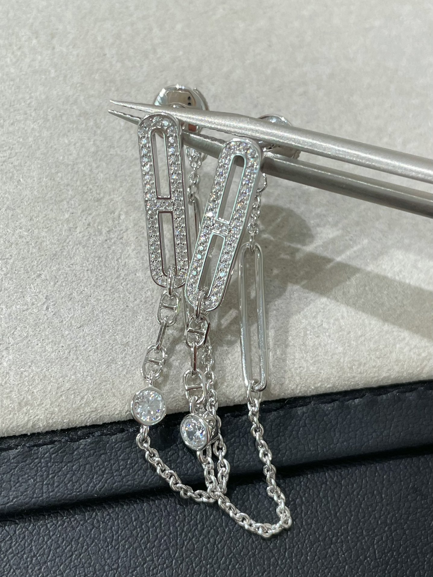 [グリッタージュエリー]チェーンカオスダイヤモンドドロップピアス