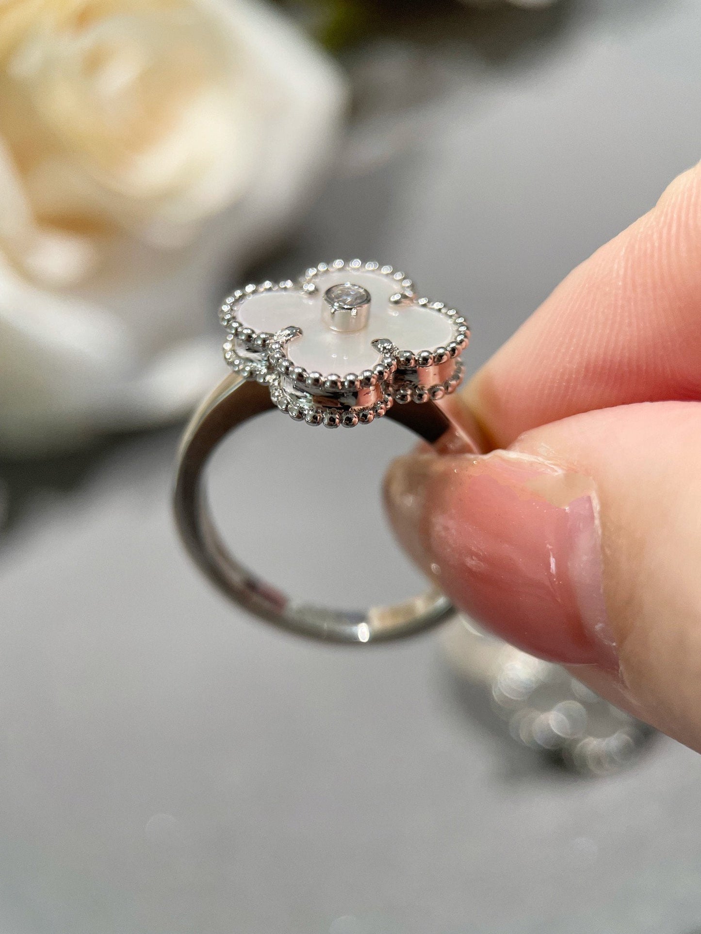 [Glitter Jewelry]CLOVER SILVER MOP DIAMOND RING