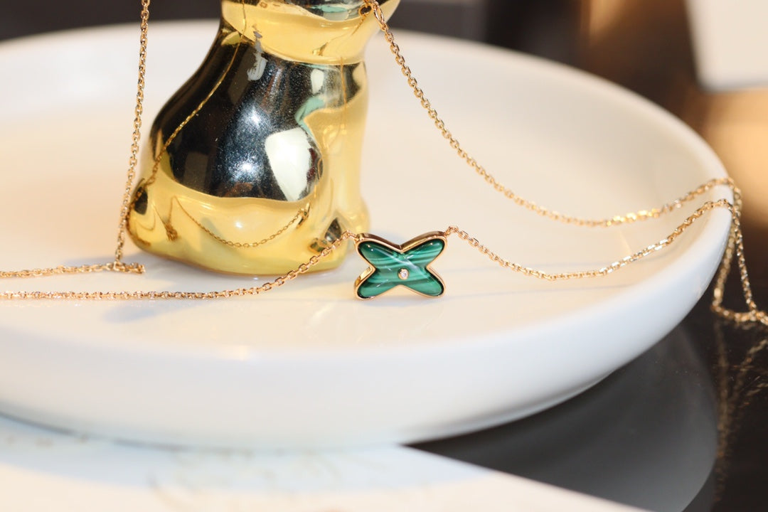 [Glitter Jewelry]JEUX MALACHITE 1 DIAMOND PINK GOLD NECKLACE