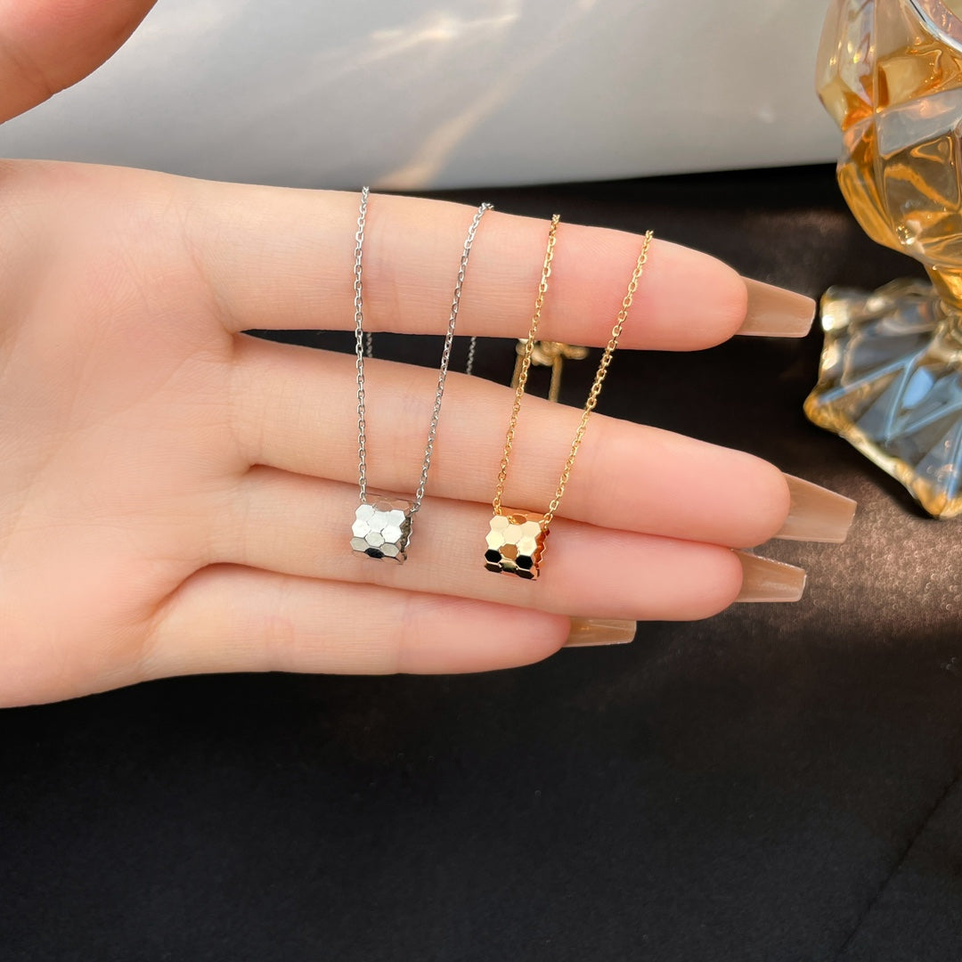 [Glitter Jewelry]BEE MINI NECKLACE