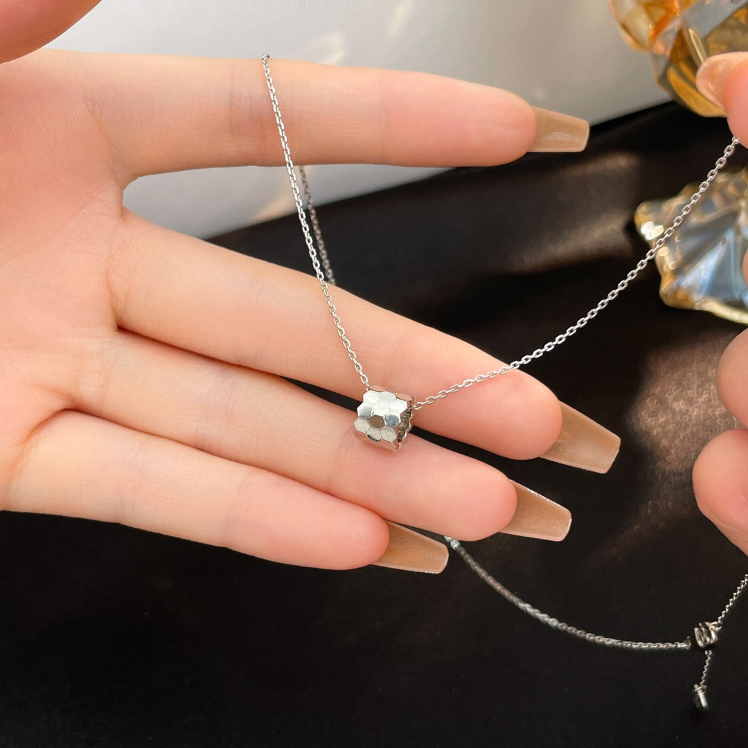 [Glitter Jewelry]BEE MINI NECKLACE