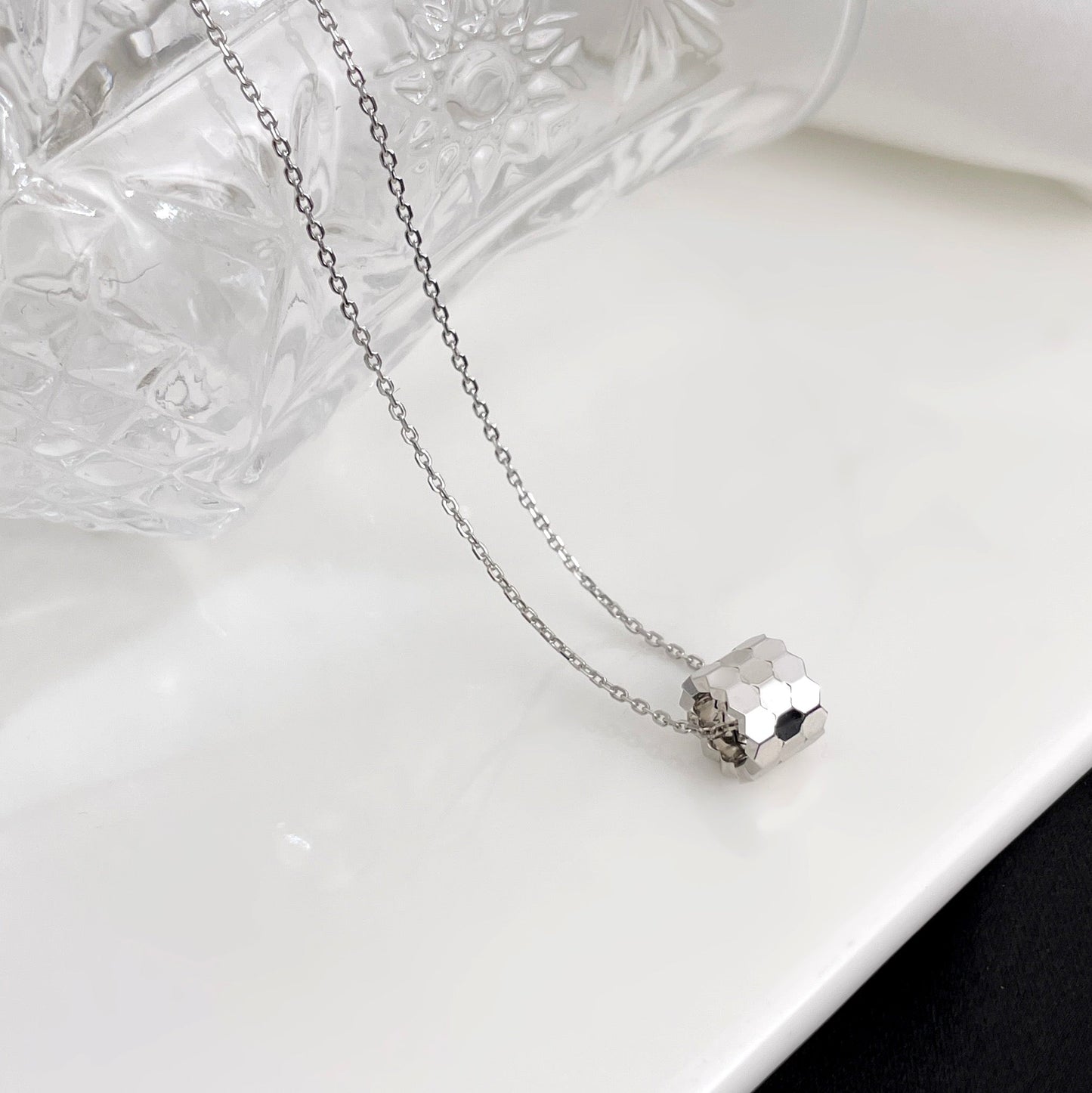 [Glitter Jewelry]BEE MINI NECKLACE
