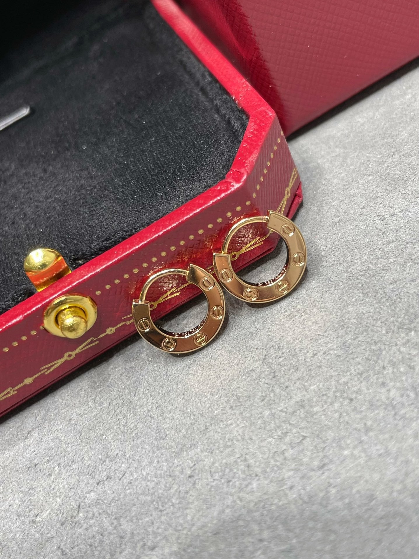 [Glitter Jewelry]LOVE MINI EARRINGS