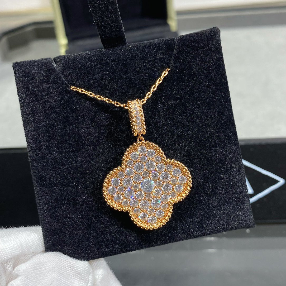 [Glitter Jewelry]CLOVER 25MM LARGE PEDANT DIAMOND PAVED LONG NECKLACE