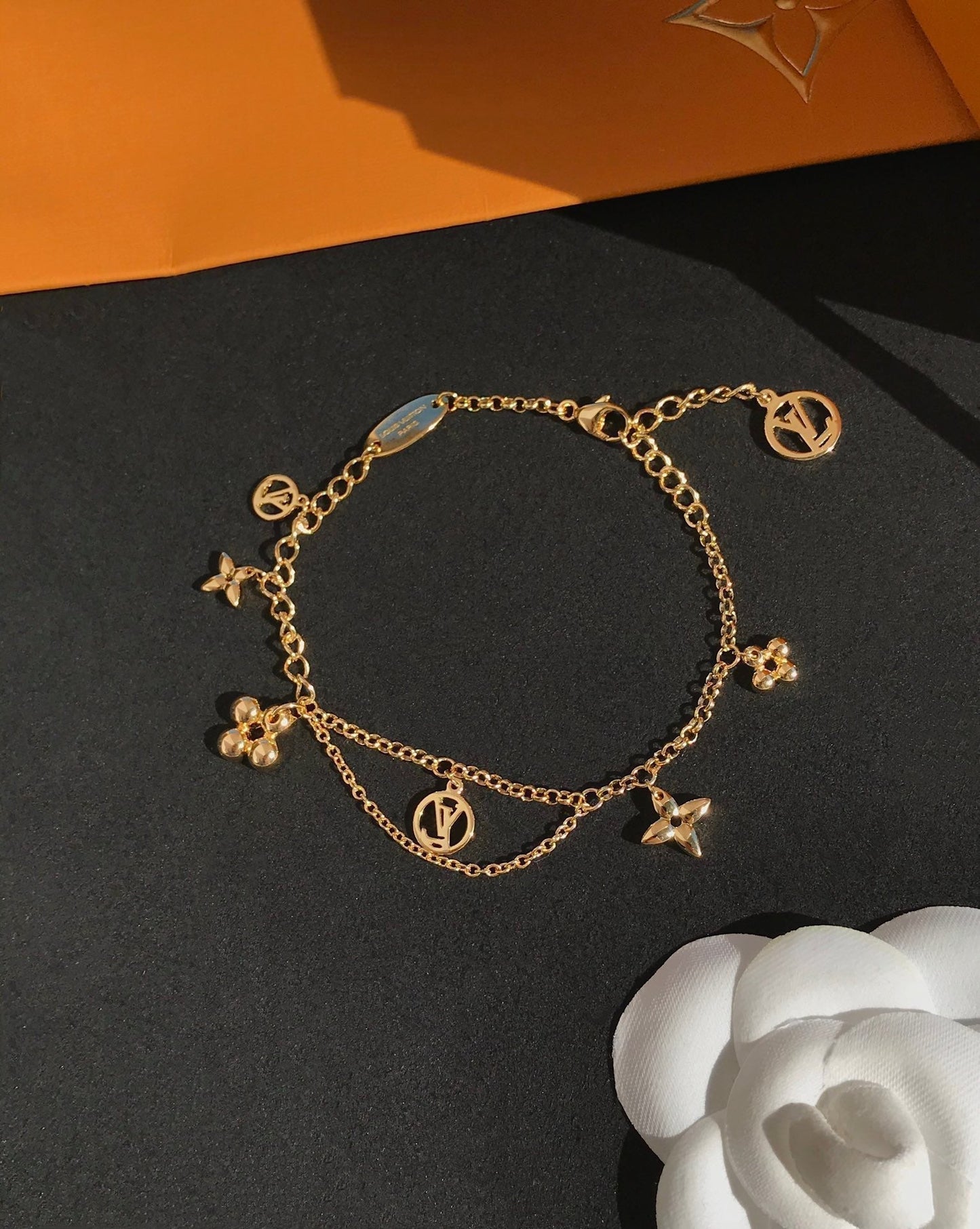 [Glitter Jewelry]BLOOMING PINK GOLD MOP BRACELET