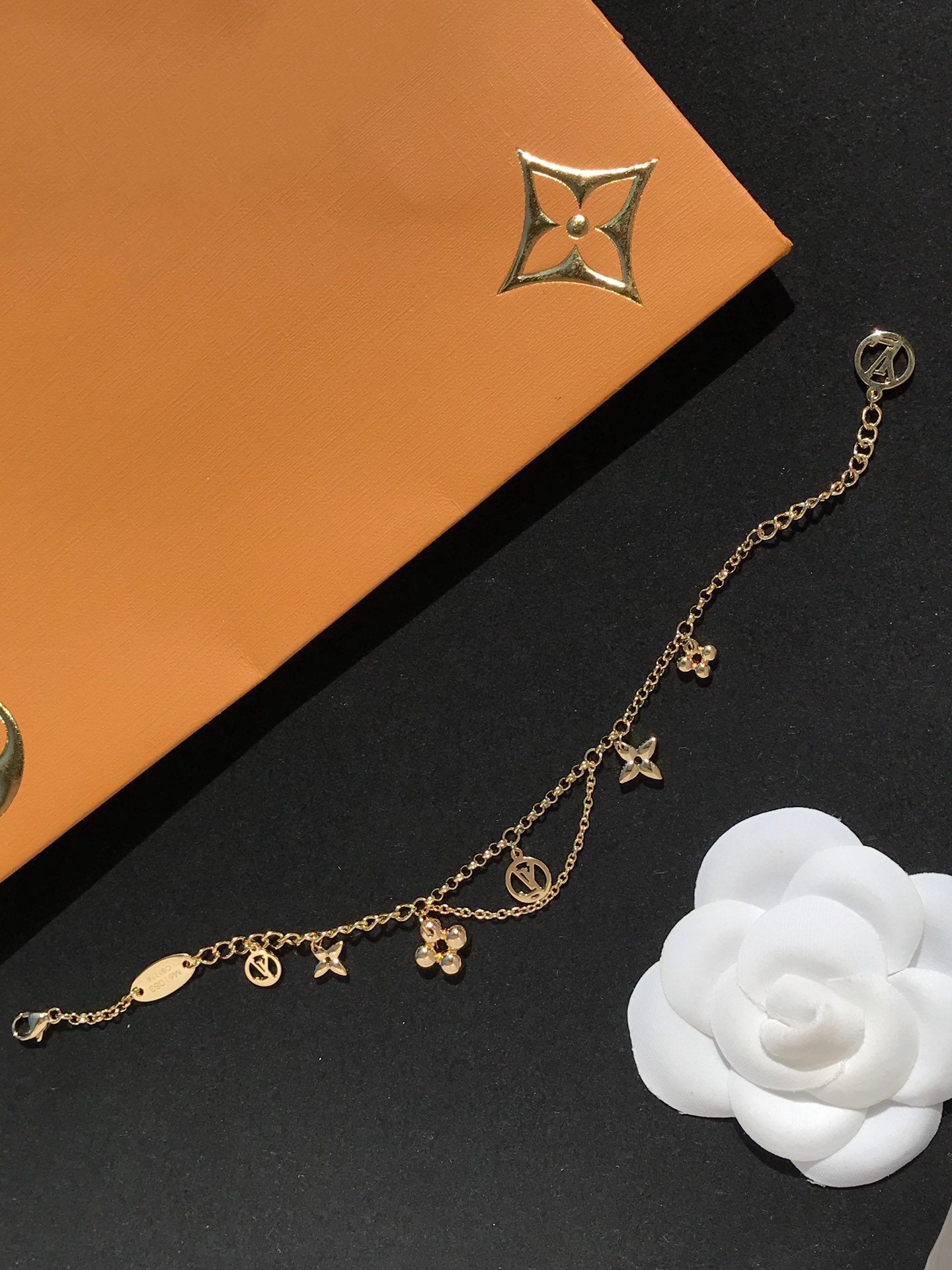 [Glitter Jewelry]BLOOMING PINK GOLD MOP BRACELET