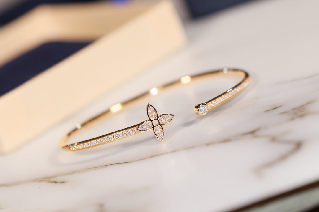 [Glitter Jewelry]IDYLLE GOLD OPEN BRACELET DIAMOND PAVED