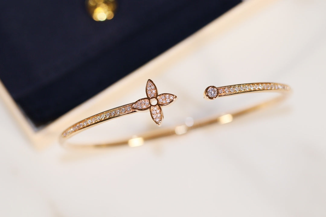 [Glitter Jewelry]IDYLLE GOLD OPEN BRACELET DIAMOND PAVED