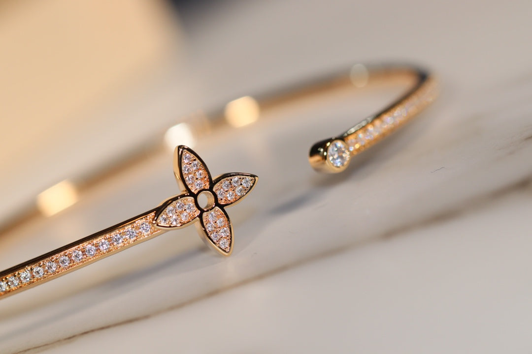 [Glitter Jewelry]IDYLLE GOLD OPEN BRACELET DIAMOND PAVED