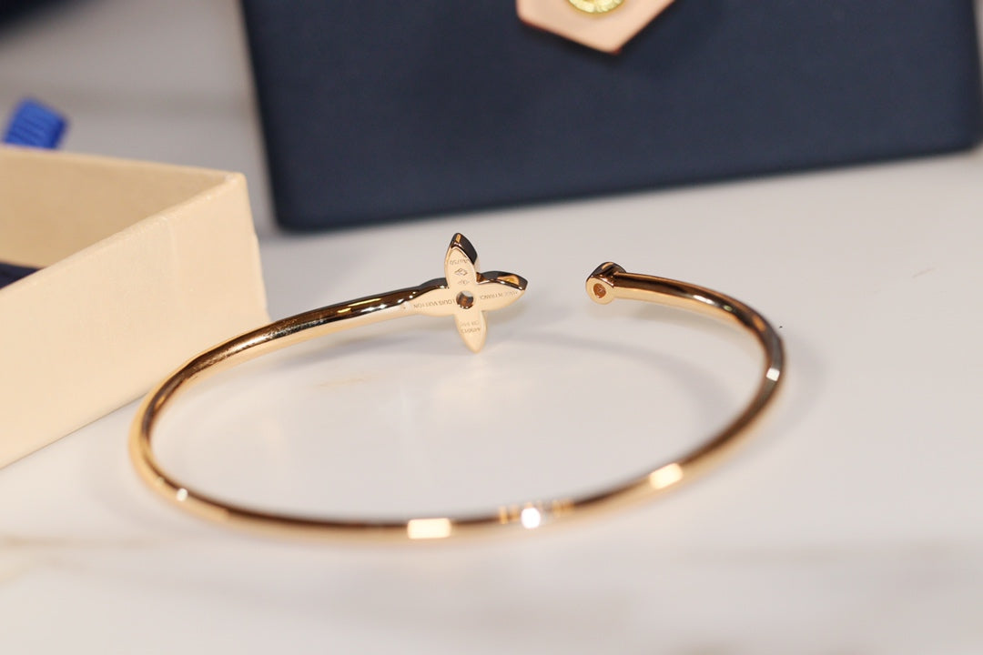 [Glitter Jewelry]IDYLLE GOLD OPEN BRACELET DIAMOND PAVED