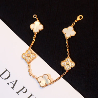 [Glitter Jewelry]CLOVER BRACELET 5 MOTIF WHITE MOP DIAMOND